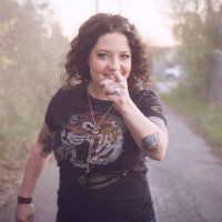 Ashley Mcbryde Helotes John T Floore Country Store Stereoboard