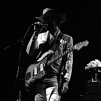 Phosphorescent merchandise