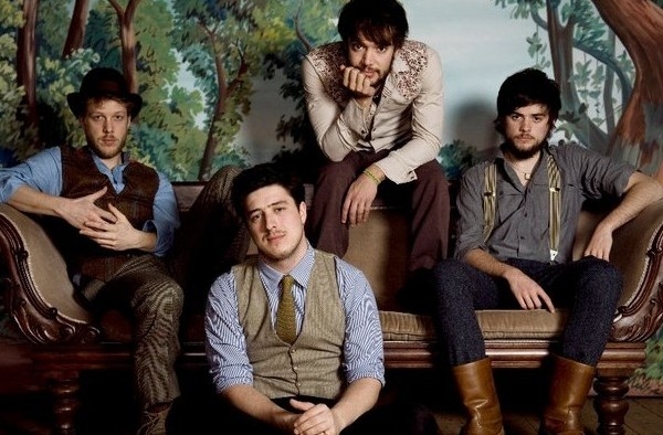 Mumford And Sons Claim They're 'Not Rock And Roll'
