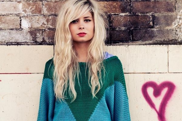 Nina Nesbitt Unveils 'Just Before Goodbye' Video - Watch Now Nina Nesbitt Unveils 'Just Before Goodbye' Video - Watch Now