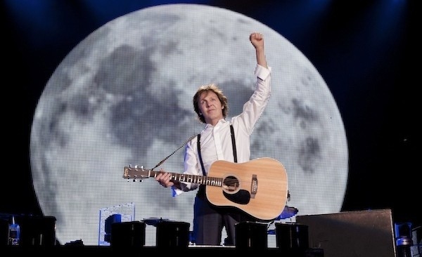Sir Paul McCartney Admits Yoko Ono's Presence In The Studio 'Cheesed Off' Beatles