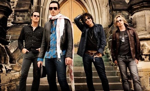Scott Weiland Claims Firing Was A Publicity Stunt: "Stone Temple Pilots Is Not Broken Up"