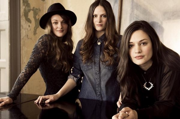 The Staves Reveal 'Facing West' Video - Watch Now