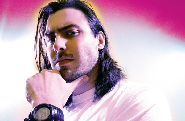 Andrew WK Endorses New 'Fresh And Sexy' Wipes