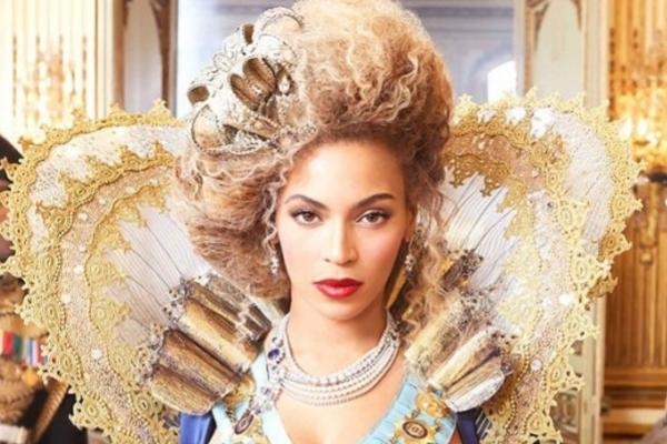 Beyonce Tickets For 'Mrs Carter Show' UK Tour Sell Out Within Minutes Beyonce Tickets For 'Mrs Carter Show' UK Tour Sell Out Within Minutes