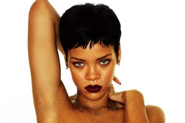 Rihanna Announced As Most Streamed Female Artist In The World